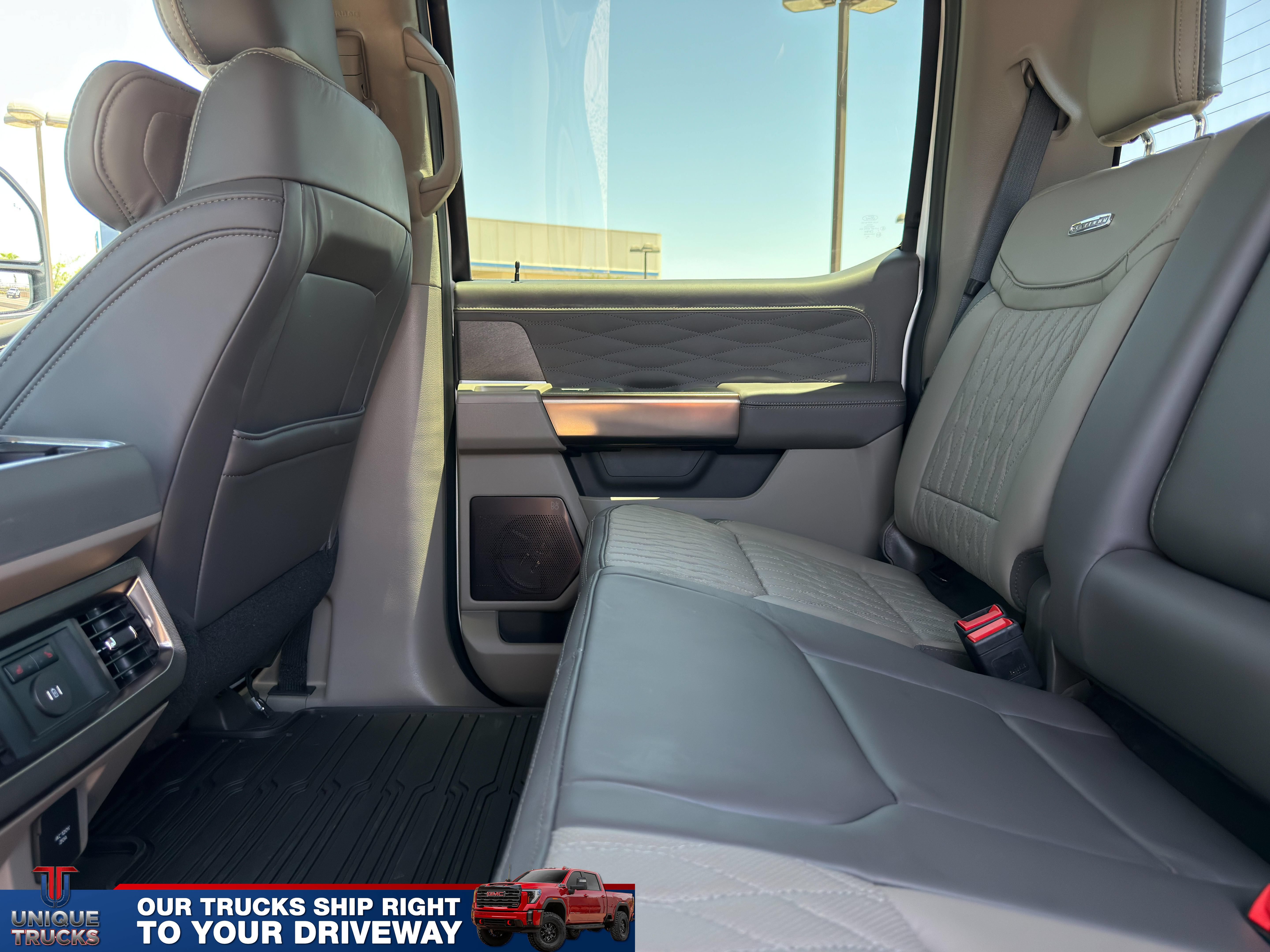 Used 2026 Ford F450 Platinum w/ Platinum Plus Package AWD/4WD image 23