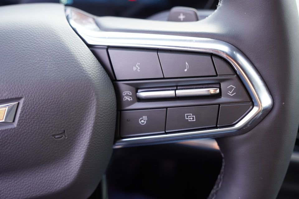 New 2026 Chevrolet Equinox LT w/ Safety and Technology Package FWD image 15