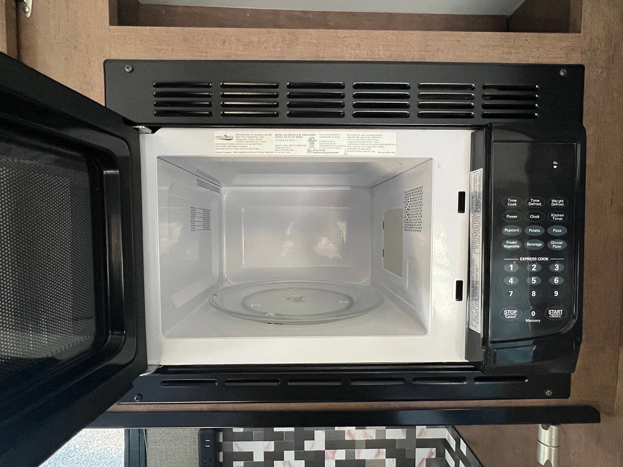 Used 2018 Ford E-350 and Econoline 350 Super Duty w/ Motorhome Prep Package image 37