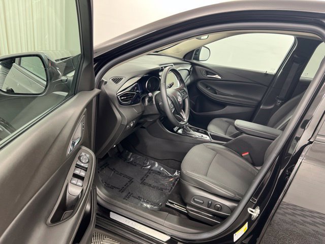 Used 2022 Buick Encore GX Preferred w/ Cold Weather Comfort Package FWD image 12