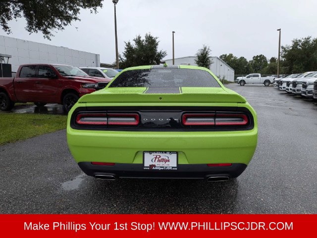 Certified 2019 Dodge Challenger SXT w/ Plus Package RWD image 4