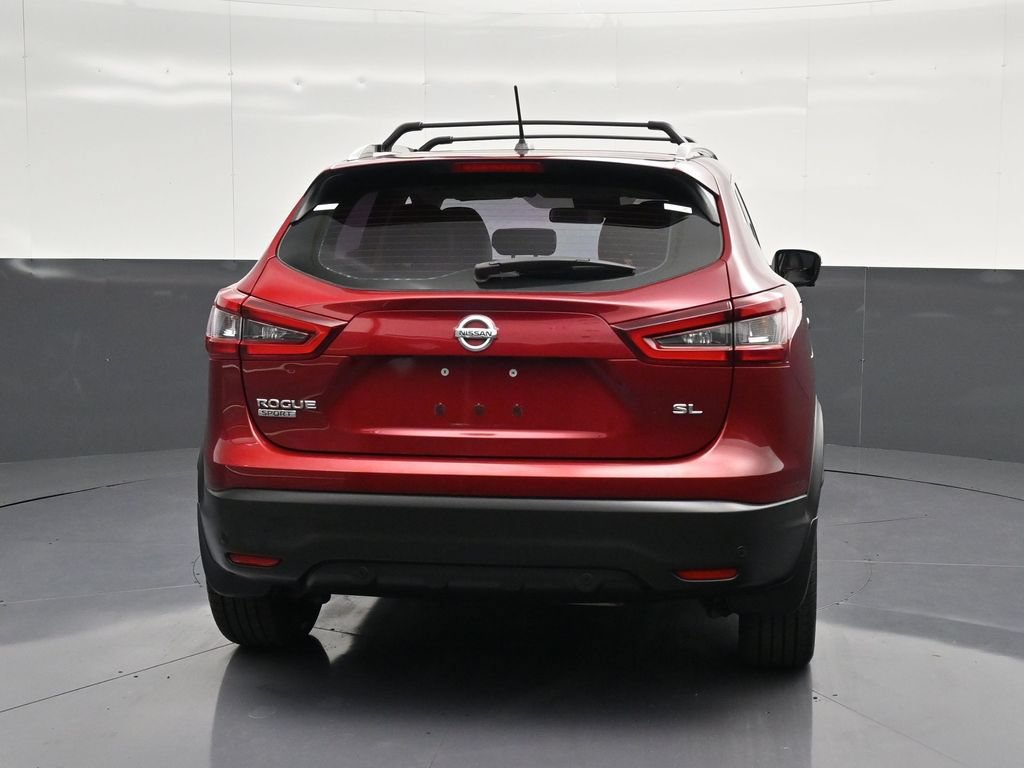 Used 2021 Nissan Rogue Sport SL FWD image 2