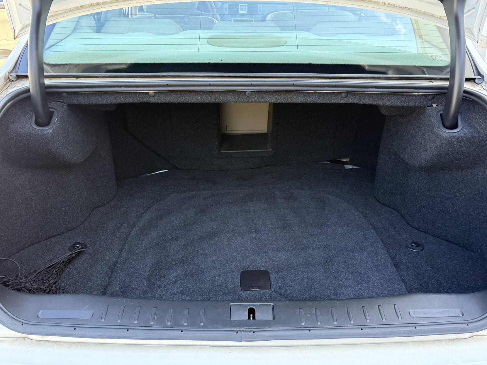 Used 2008 Cadillac DTS FWD image 26