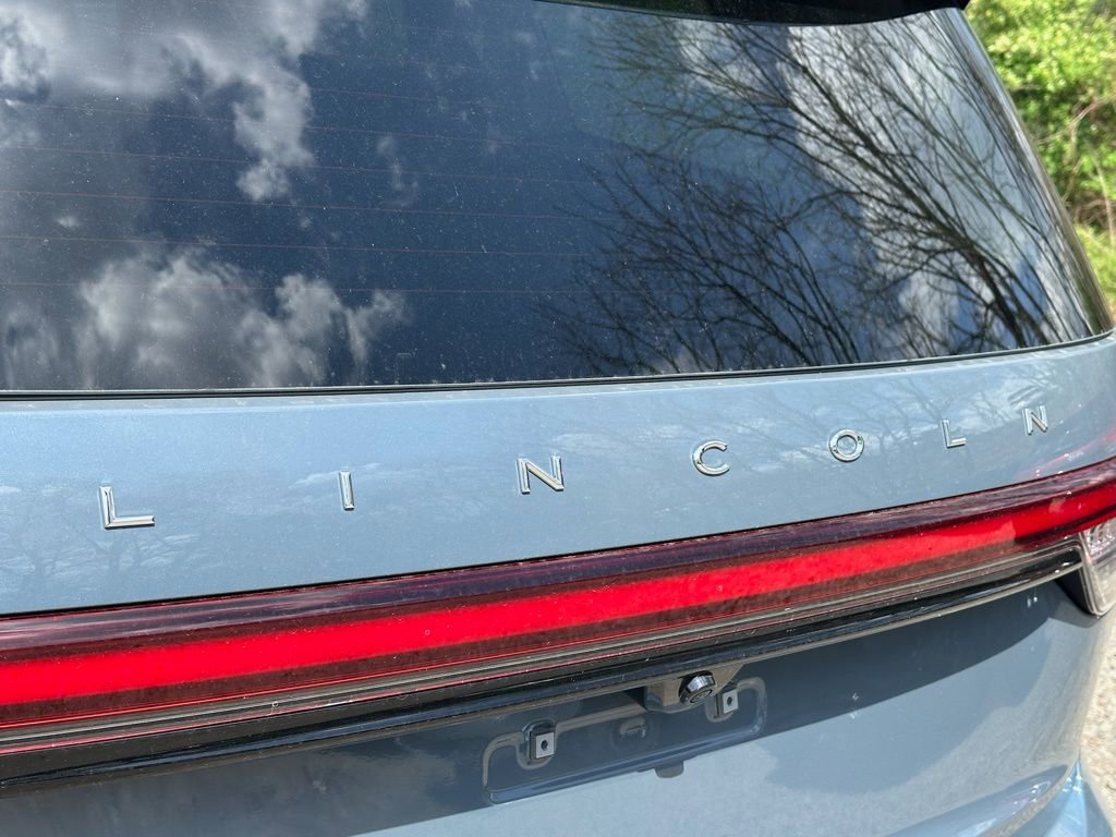 New 2026 Lincoln Aviator AWD image 28