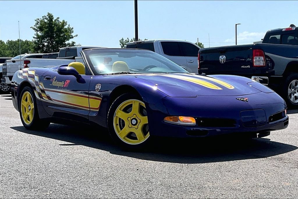 Used 1998 Chevrolet Corvette Convertible w/ Memory Pkg RWD image 30