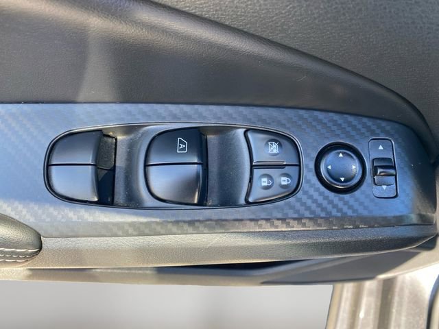 Used 2024 Nissan Altima 2.5 SV image 17