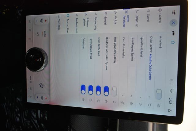 Used 2025 Ford Mustang Mach-E Premium image 28