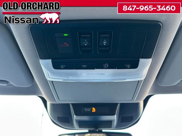Used 2024 Nissan Rogue SL w/ SL Premium Package image 18