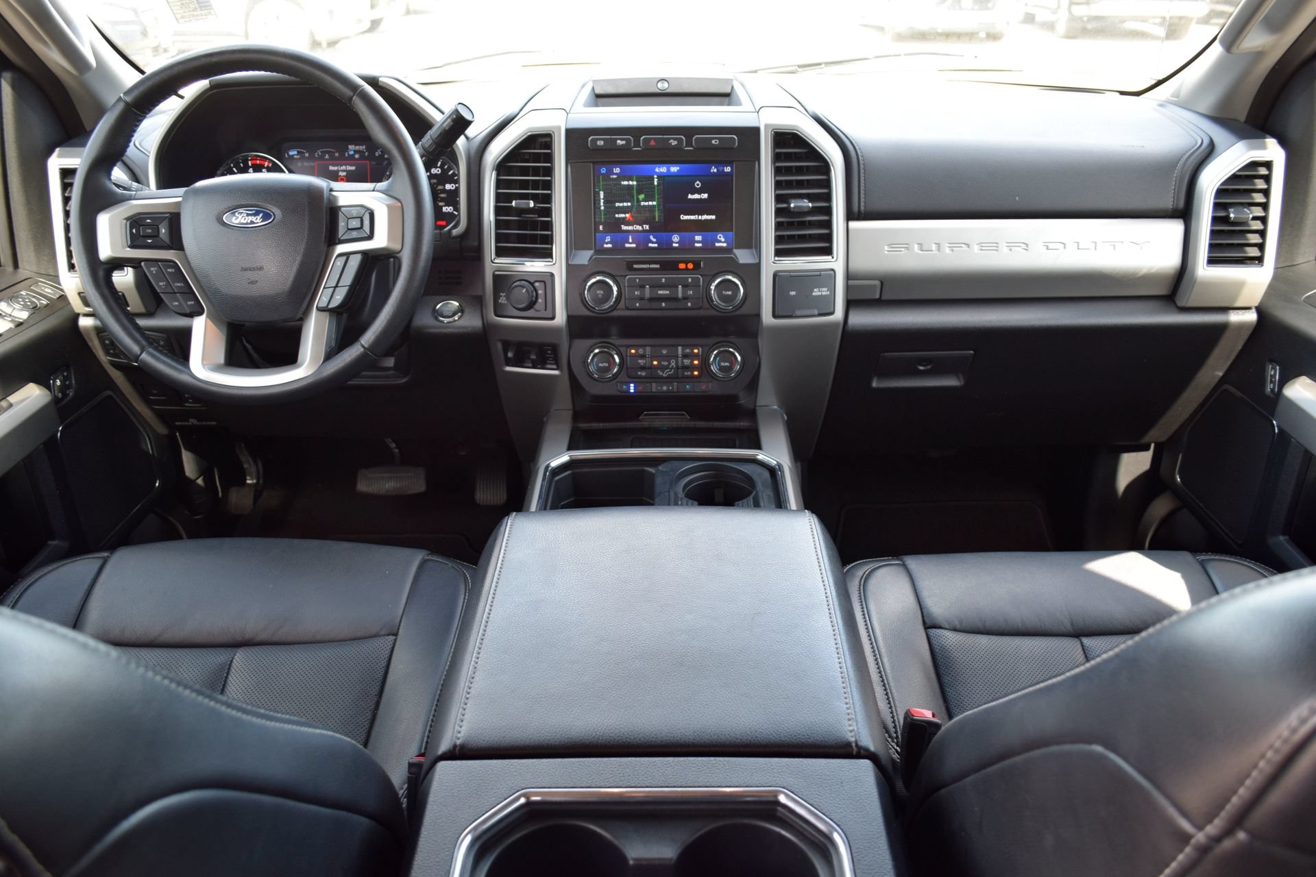 Used 2021 Ford F250 Lariat w/ Lariat Ultimate Package AWD/4WD image 5