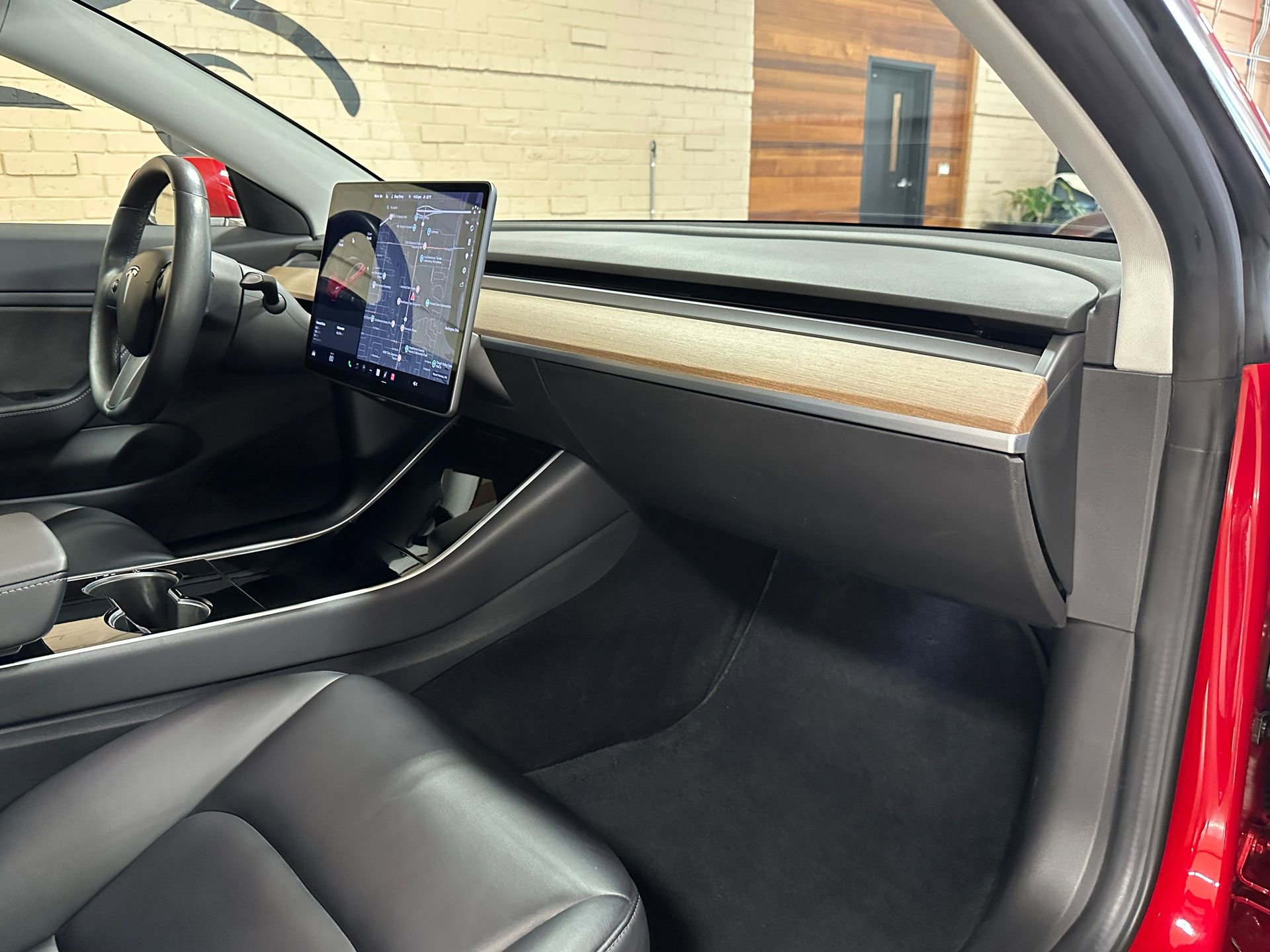 Used 2018 Tesla Model 3 Long Range image 23