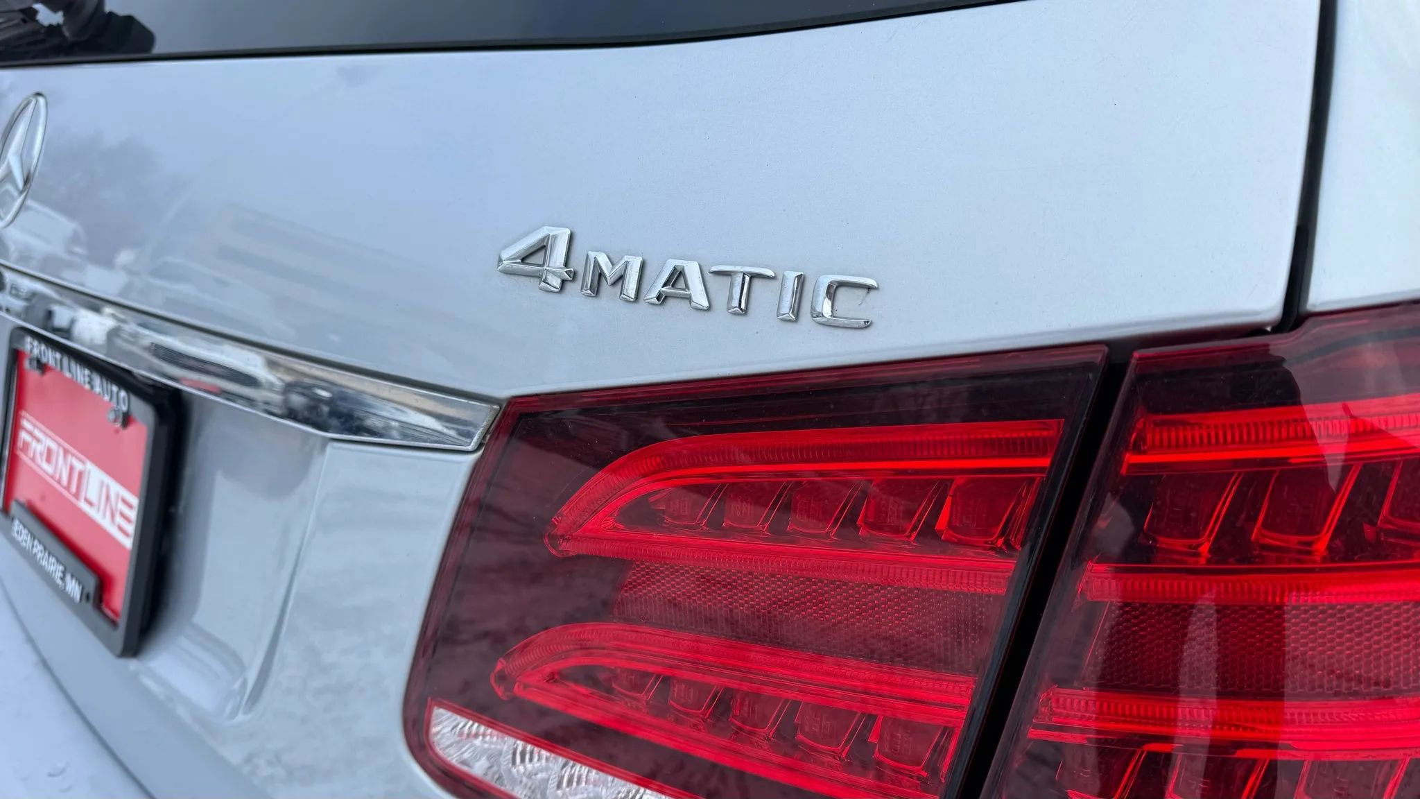 Used 2016 Mercedes-Benz E 350 4MATIC Wagon w/ Premium Package image 18