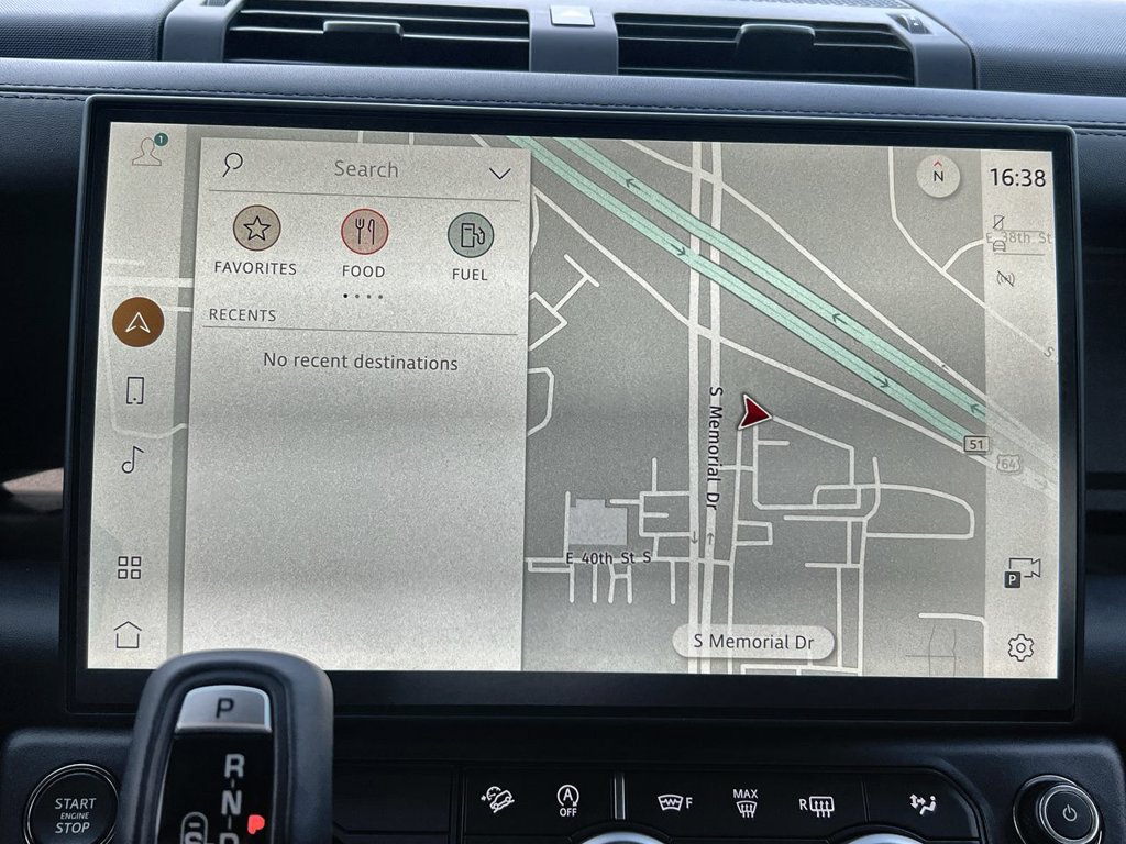 New 2026 Land Rover Defender 110 X-Dynamic SE AWD/4WD image 24