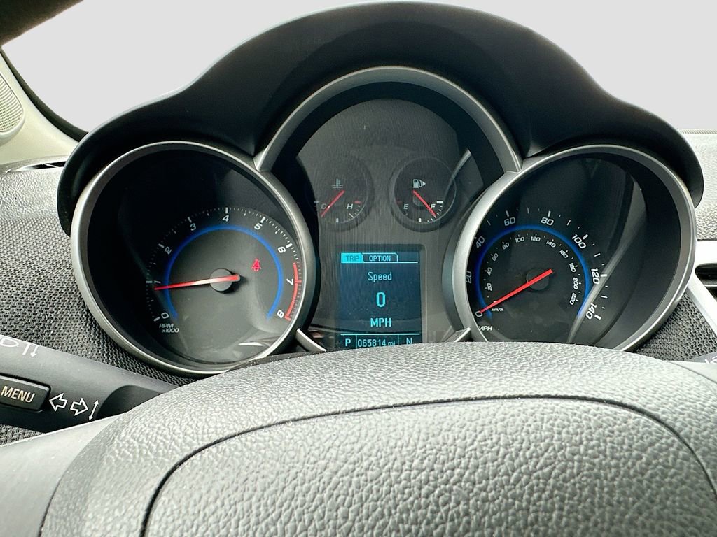 Used 2016 Chevrolet Cruze LT image 15