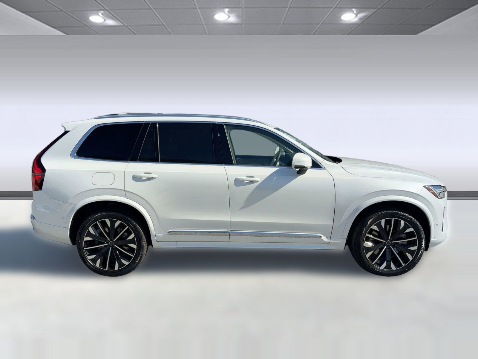 New 2026 Volvo XC90 T8 Ultra w/ Protection Package Premier image 8