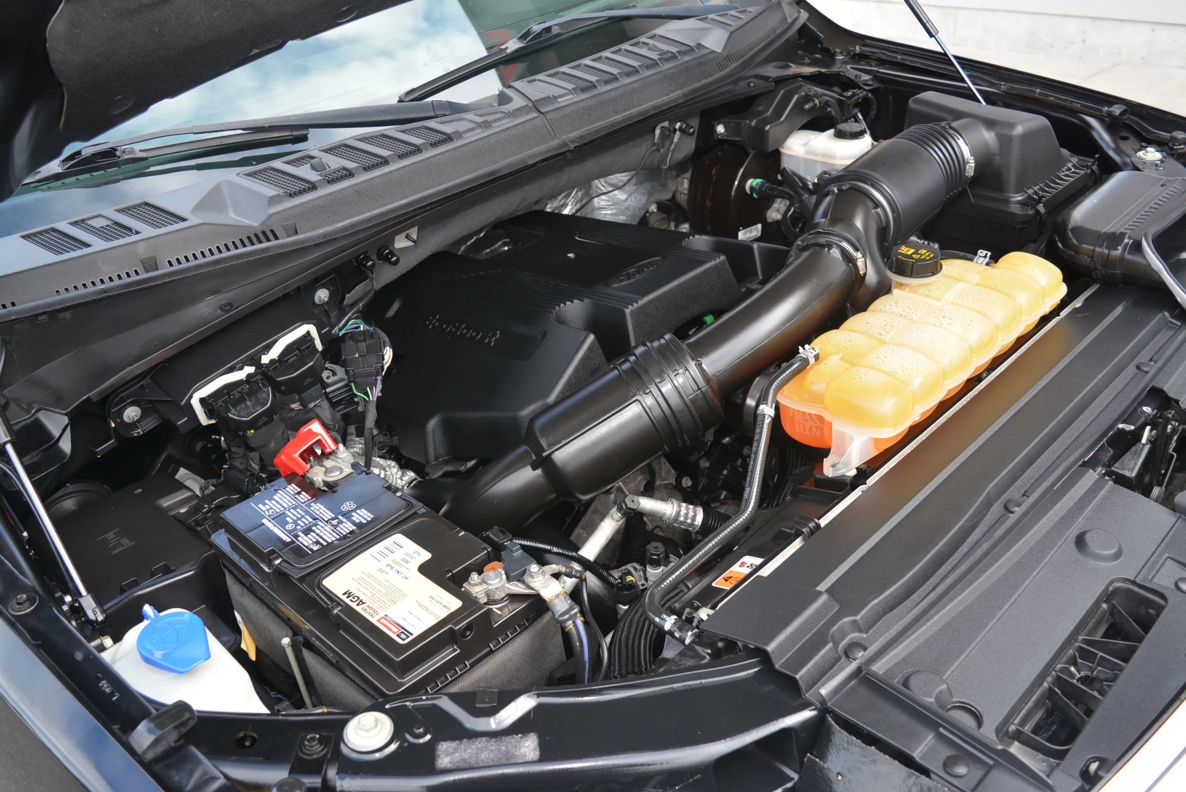 Used 2017 Ford F150 Platinum w/ Technology Package image 43