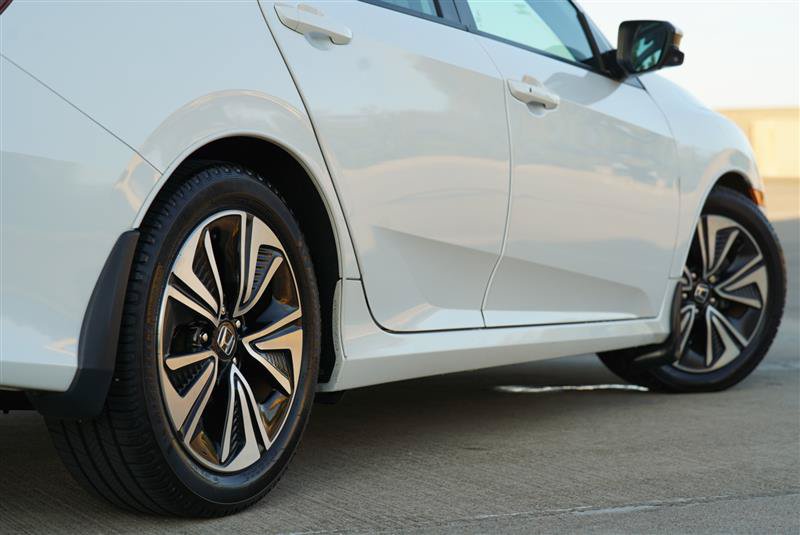 Used 2016 Honda Civic EX-L image 21