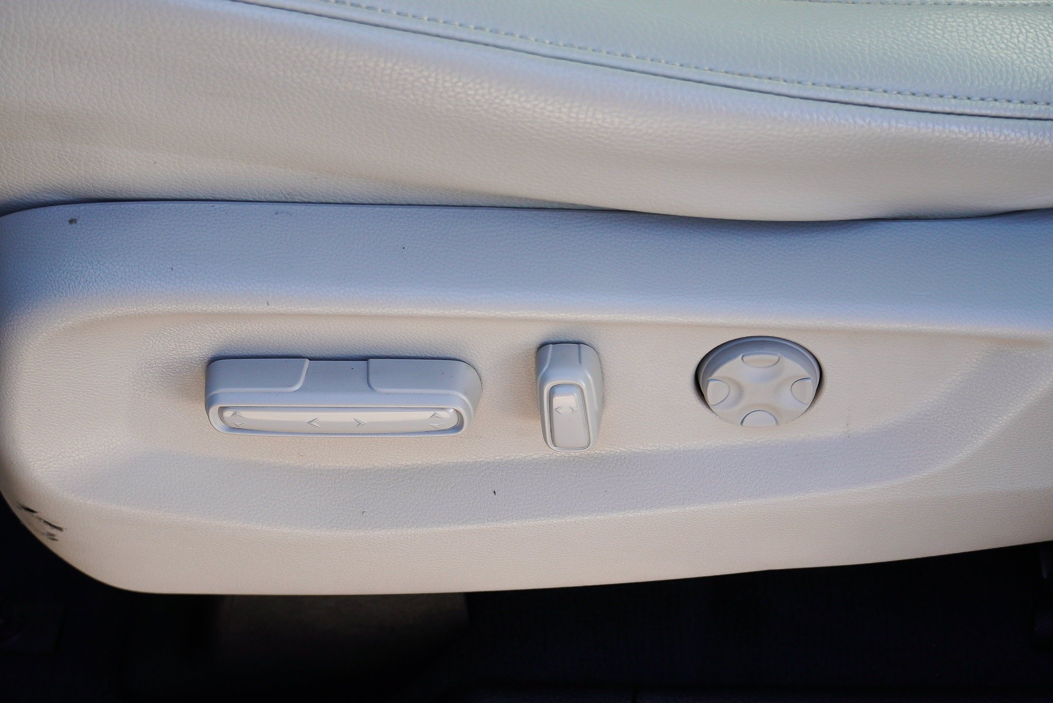 Used 2025 Honda Odyssey EX-L image 18