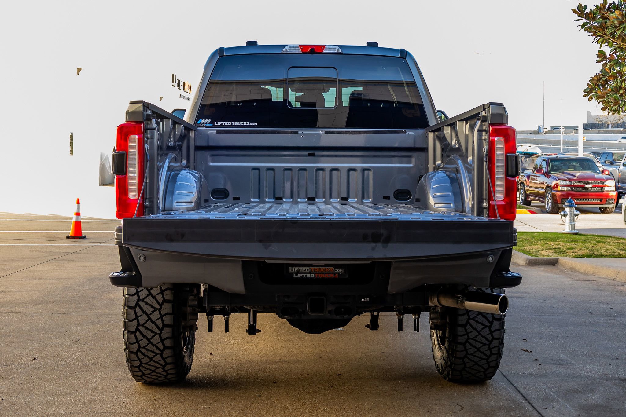 Used 2024 Ford F250 XLT w/ XLT Premium Package image 9