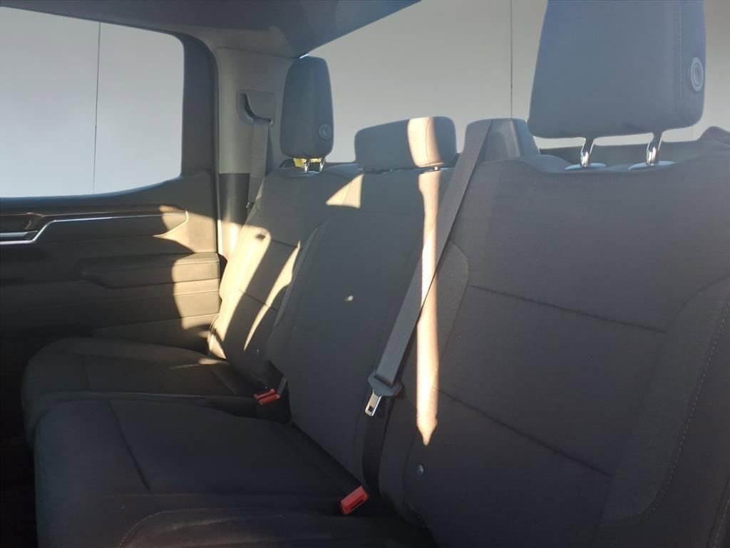 Used 2024 Chevrolet Silverado 1500 LT image 26