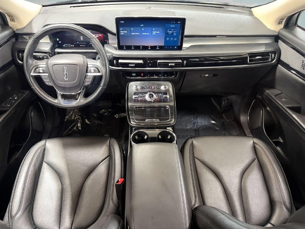 Certified 2023 Lincoln Nautilus AWD image 27