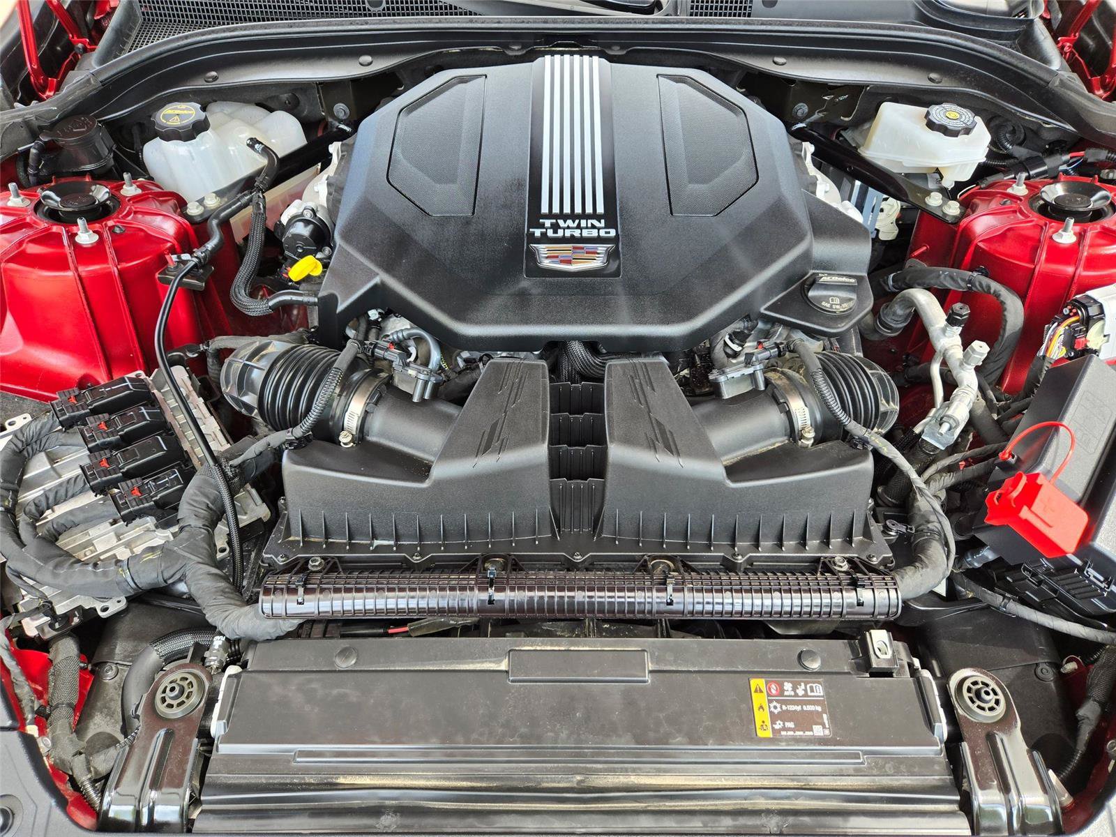 Used 2025 Cadillac CT5 V RWD image 31