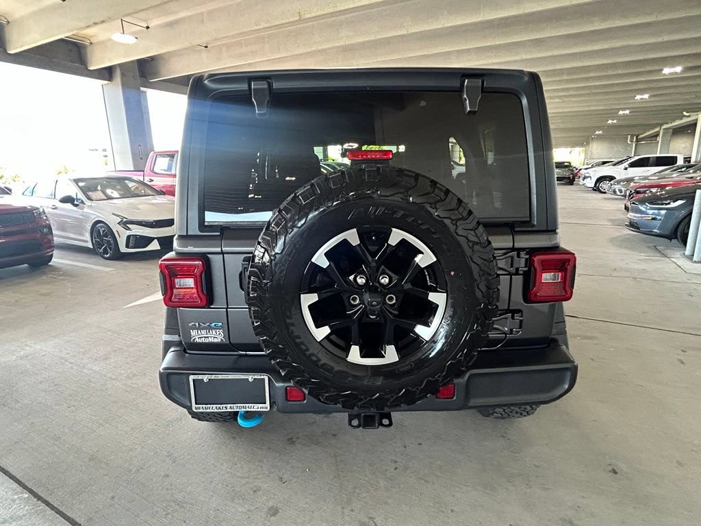 Used 2024 Jeep Wrangler Unlimited Rubicon 4xe AWD/4WD image 4