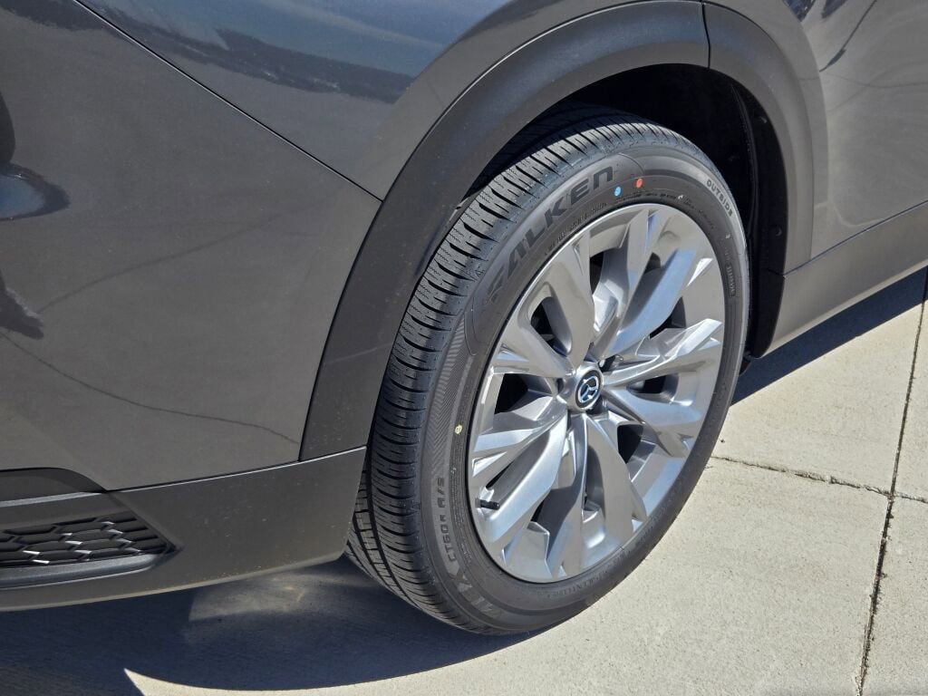 New 2026 MAZDA CX-90 Plug-In Hybrid w/ Preferred image 12