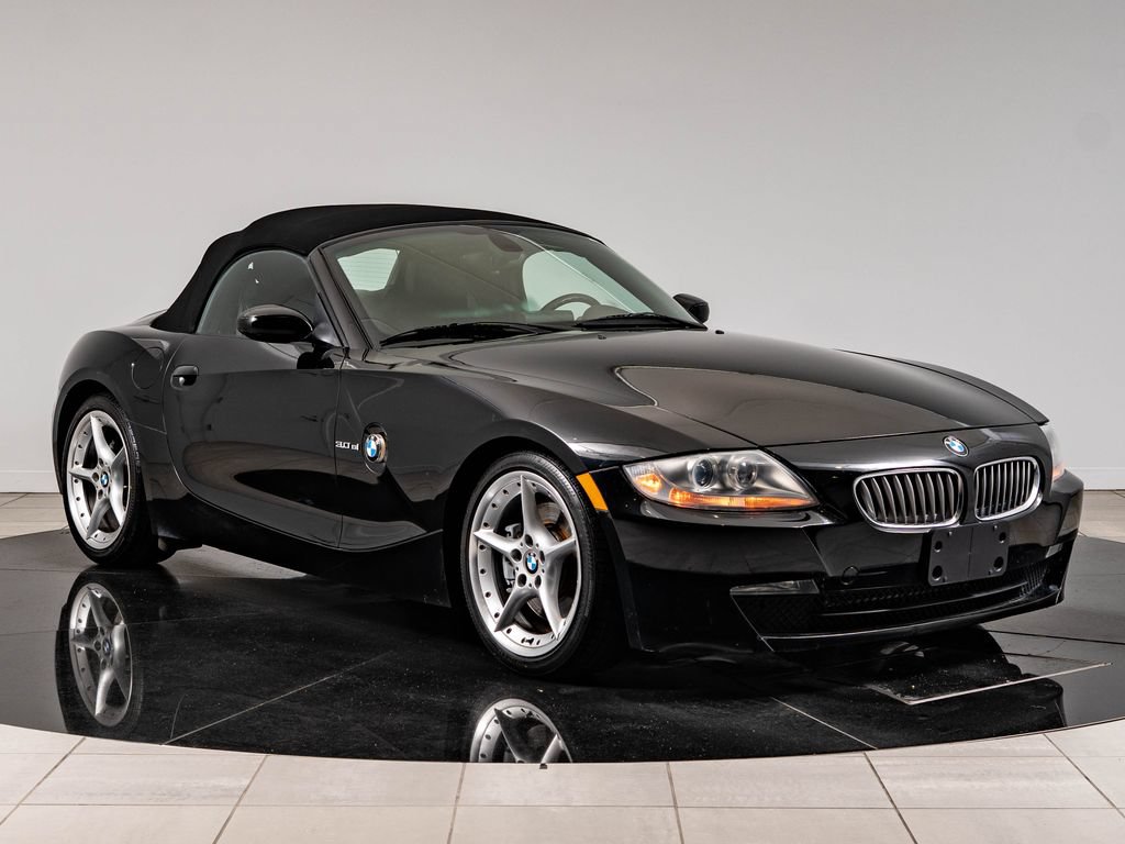 Used 2006 BMW Z4 3.0si RWD image 11