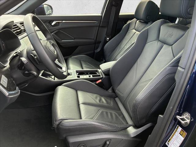 Certified 2025 Audi Q3 2.0T Premium w/ Convenience Package AWD/4WD image 12