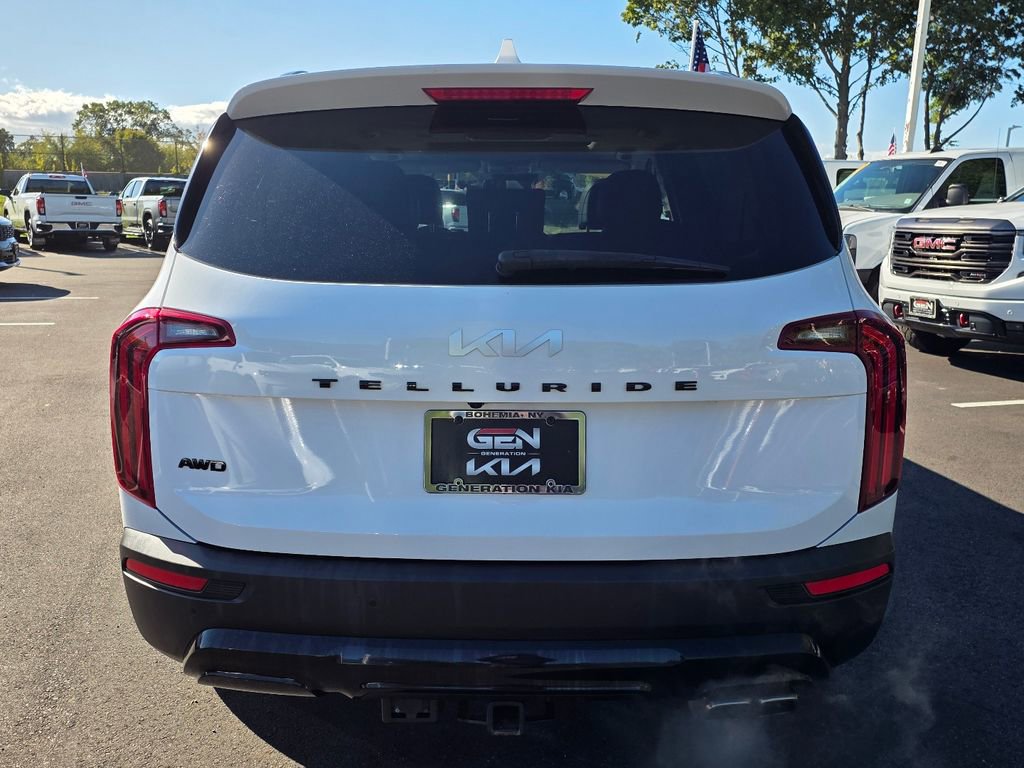 Used 2022 Kia Telluride EX w/ EX Premium Package image 6