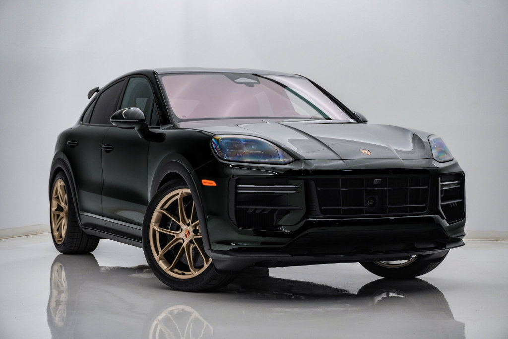 Used 2026 Porsche Cayenne Turbo GT AWD/4WD image 8