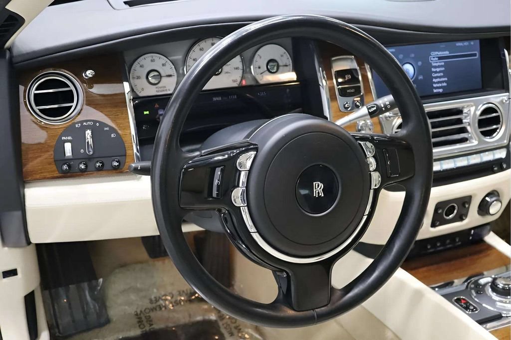Certified 2010 Rolls-Royce Ghost RWD image 8