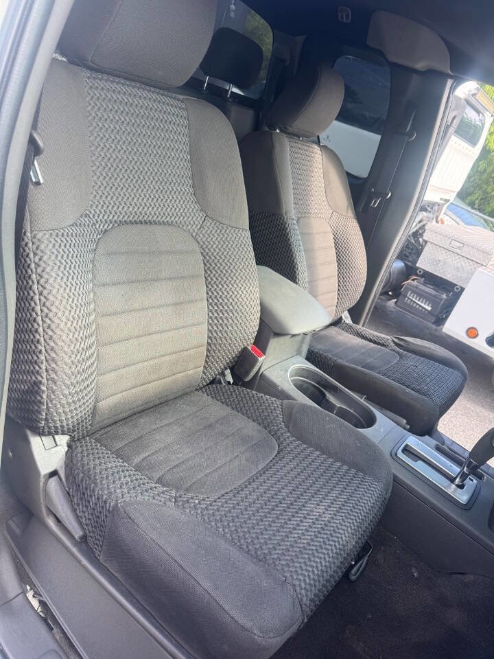 Used 2018 Nissan Frontier SV RWD image 14