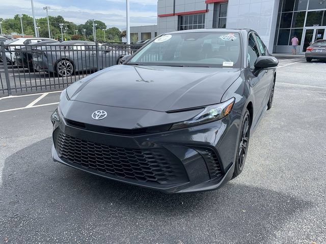 Used 2026 Toyota Camry SE w/ Convenience Package FWD image 4