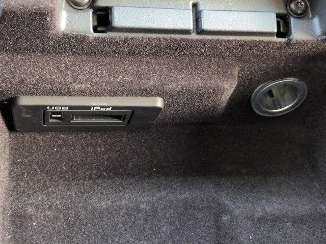 Used 2010 Land Rover Range Rover Supercharged AWD/4WD image 23