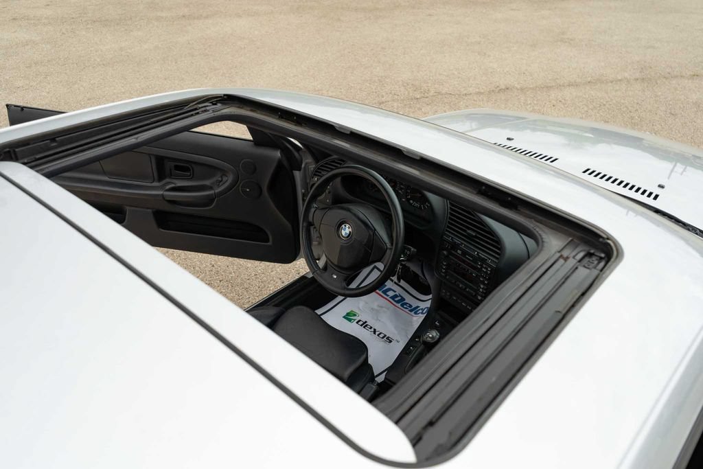 Used 1999 BMW M3 Coupe RWD image 45