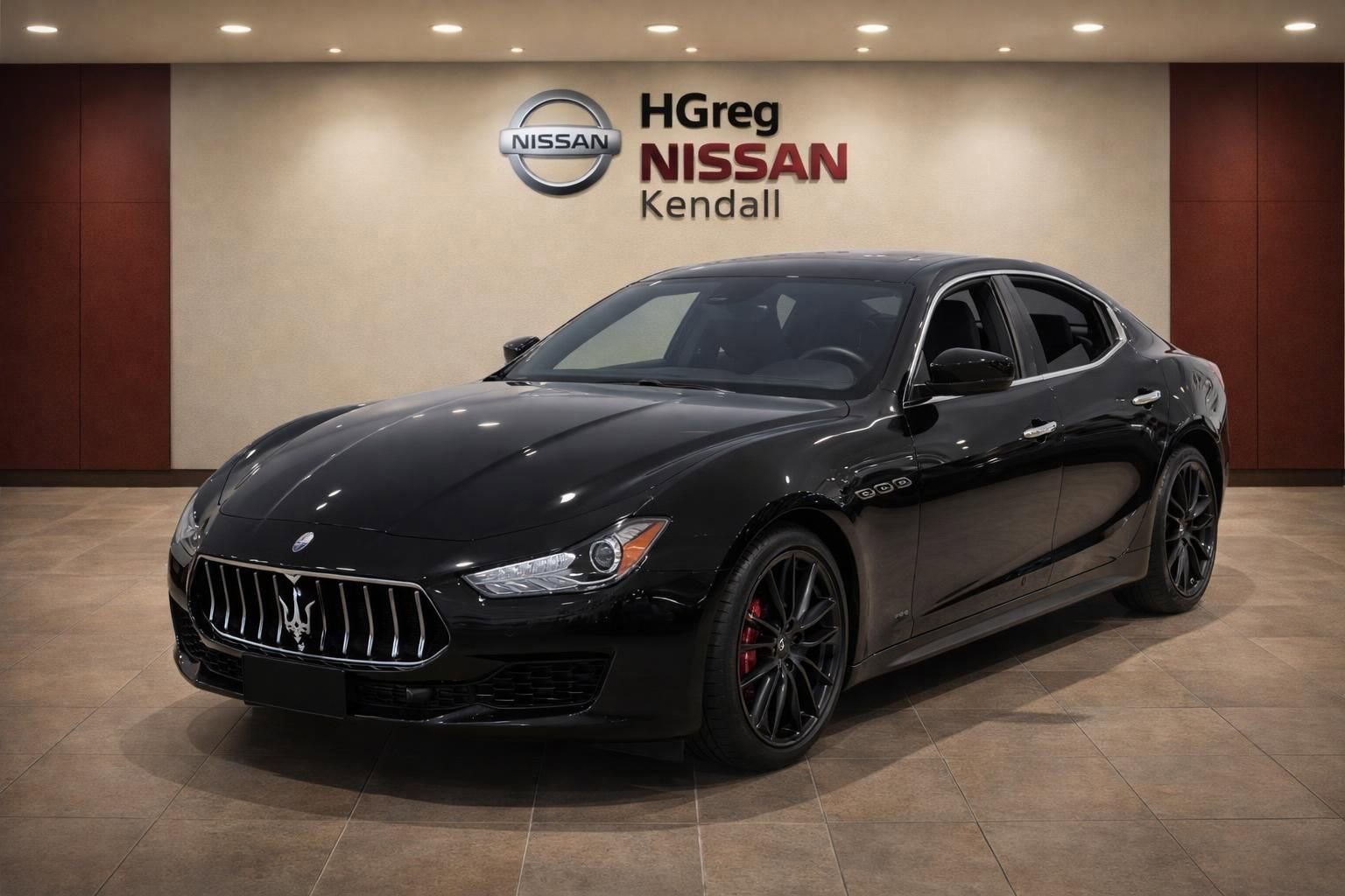 Used 2018 Maserati Ghibli S Q4 AWD/4WD image 3