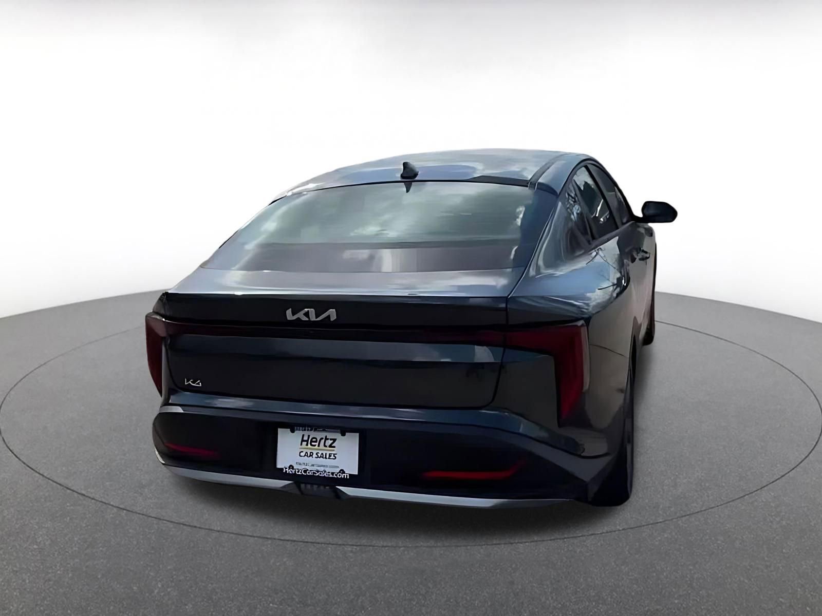 Used 2025 Kia K4 LXS image 12