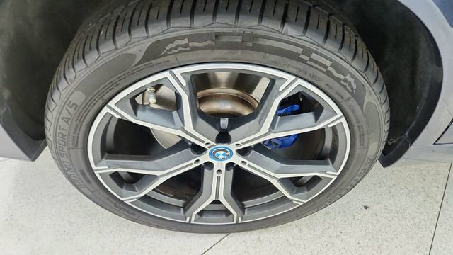 Used 2022 BMW X5 xDrive45e w/ M Sport Package image 60