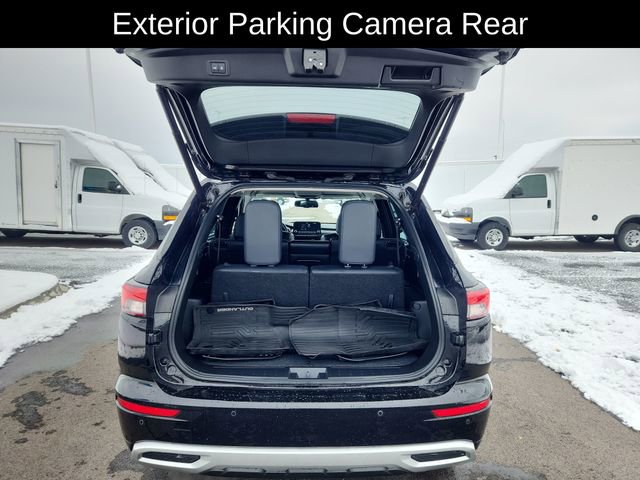 Used 2023 Mitsubishi Outlander SEL image 32