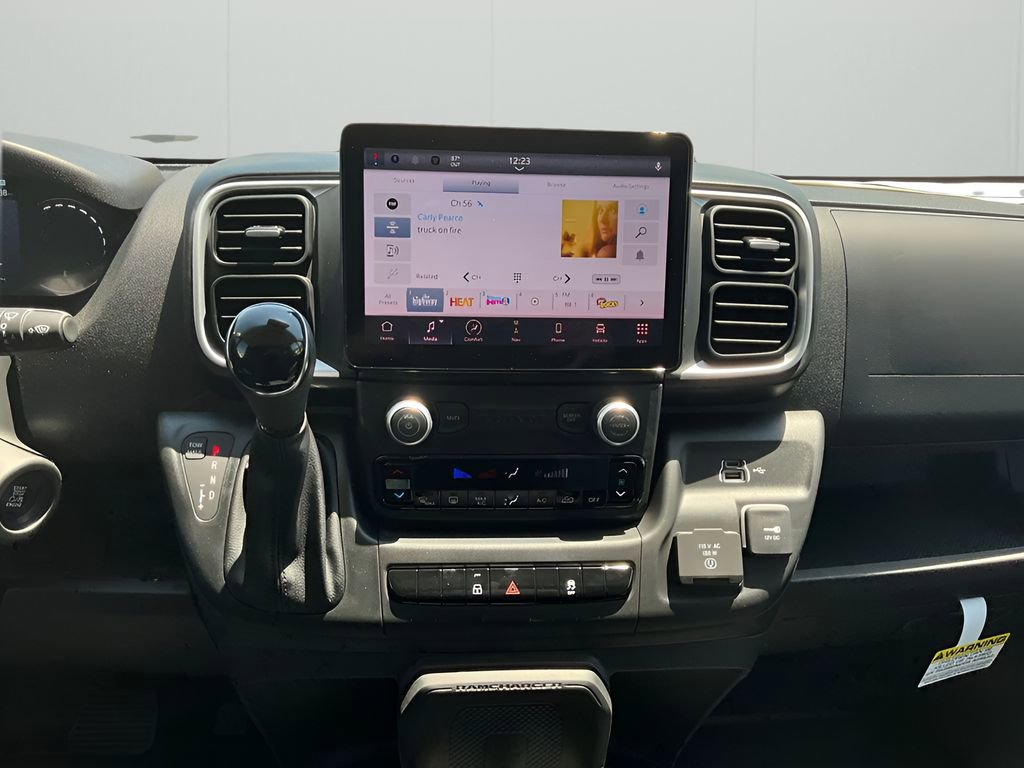 New 2025 RAM ProMaster 1500 w/ Quick Order Package 22G SLT image 11