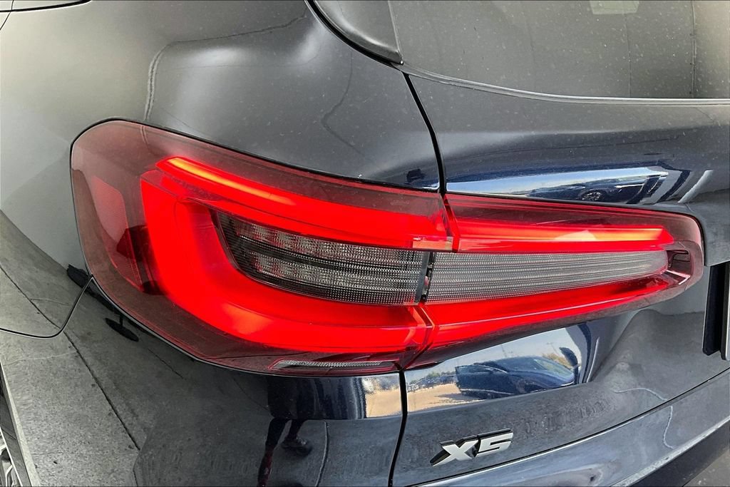 Used 2021 BMW X5 M50i w/ Premium Package AWD/4WD image 37