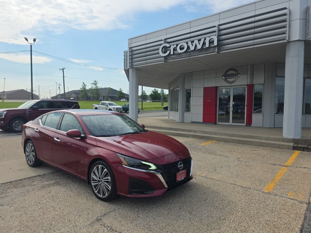 Used 2025 Nissan Altima 2.5 SL FWD video 1