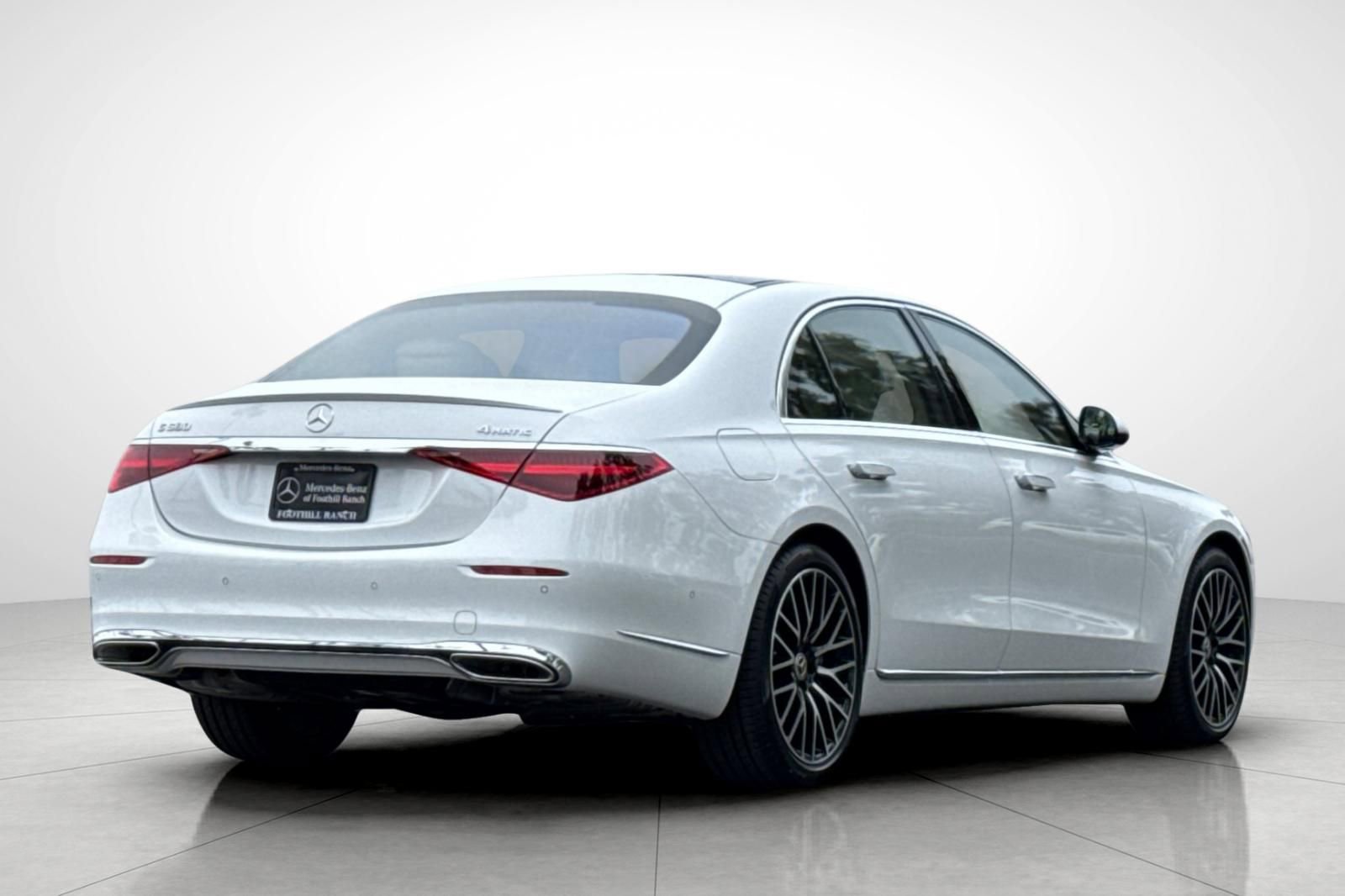 New 2025 Mercedes-Benz S 580 4MATIC Sedan image 13