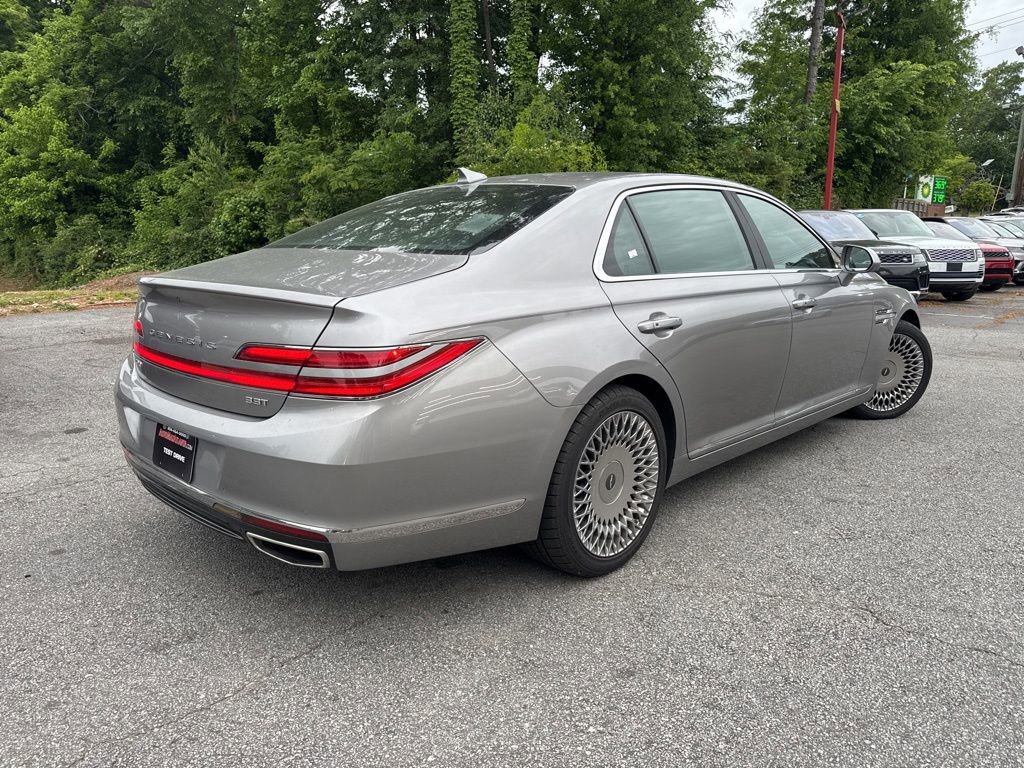 Used 2020 Genesis G90 3.3T Premium RWD image 3