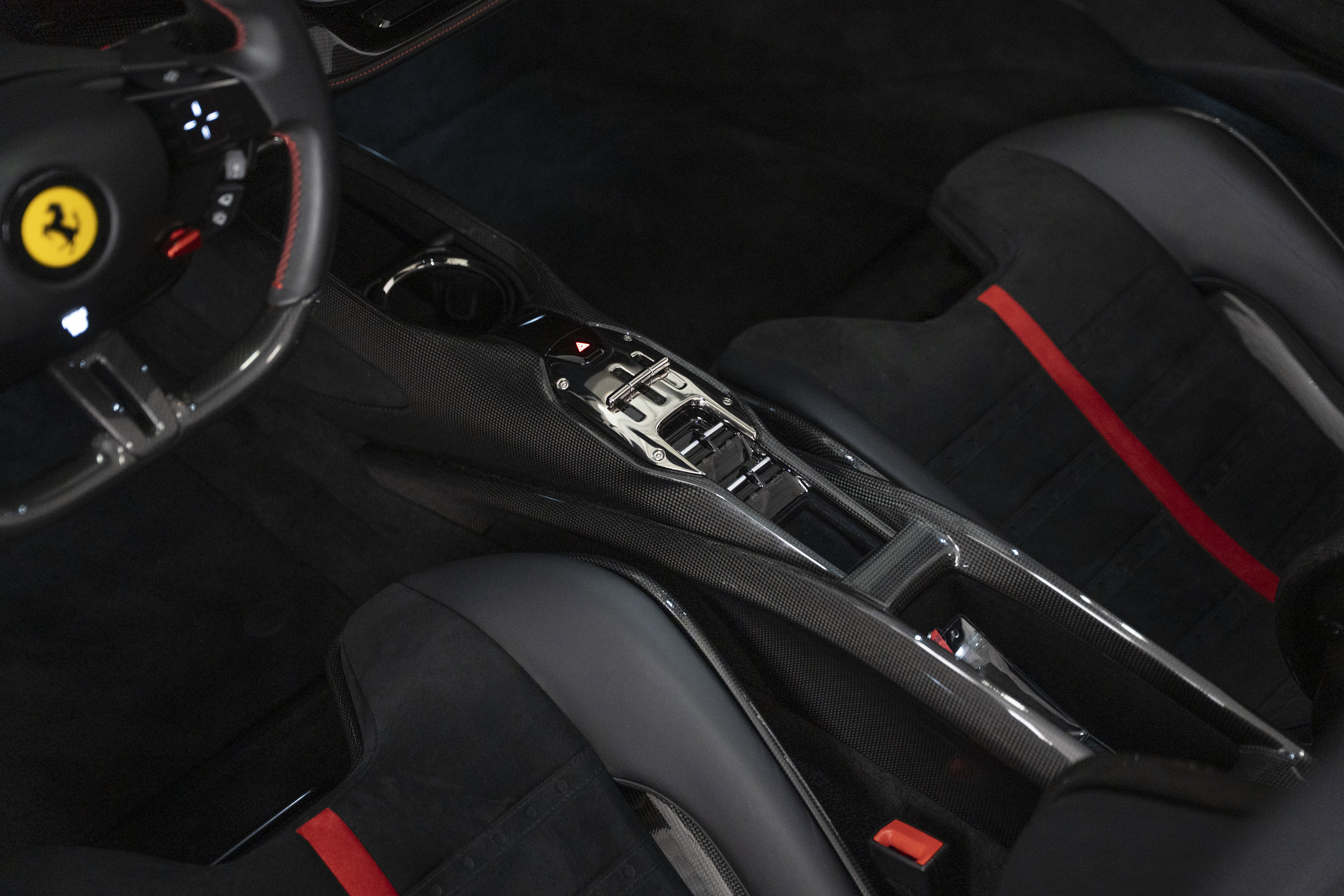 Used 2022 Ferrari SF90 Spider image 66