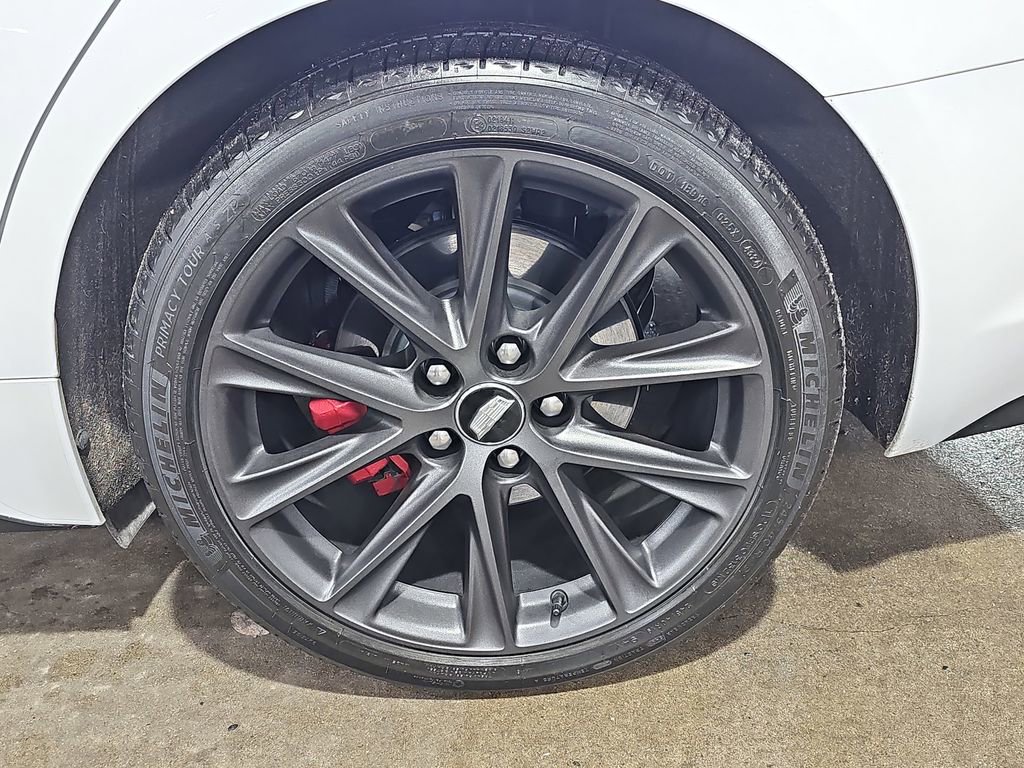 Certified 2025 Cadillac CT5 Sport w/ Technology Package image 39