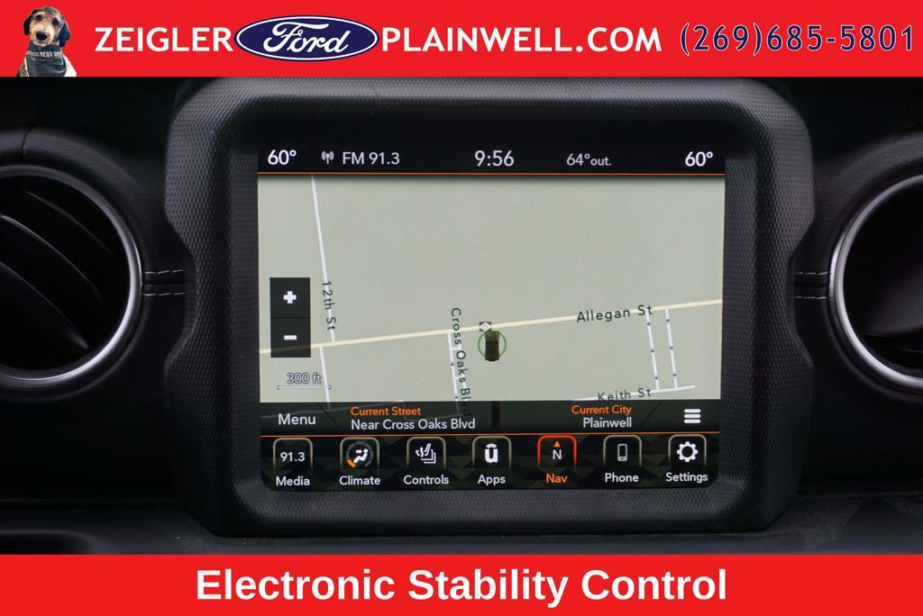 Used 2020 Jeep Wrangler Unlimited Sahara w/ Dual Top Group AWD/4WD image 16