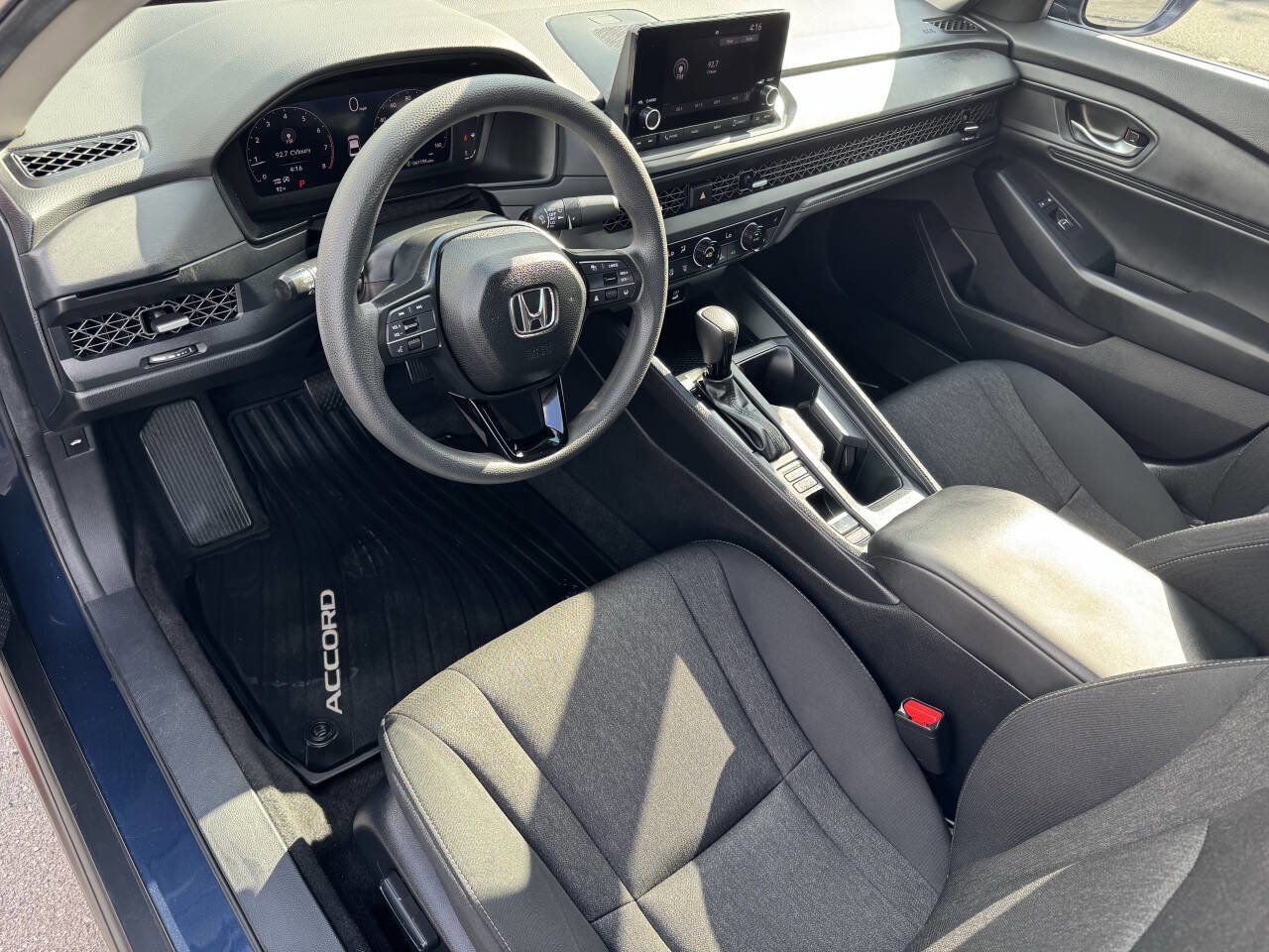 Used 2024 Honda Accord EX image 14