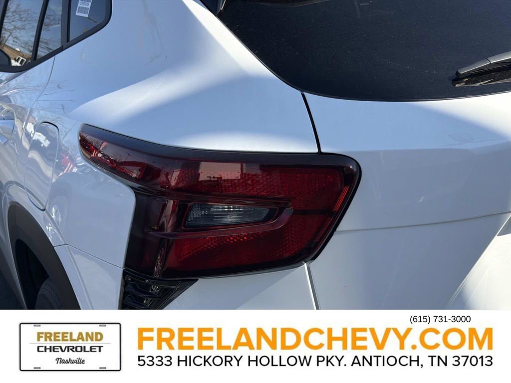 New 2026 Chevrolet Trax LT image 9